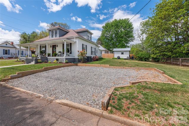 163 Pharr Street, Canton, NC 28716