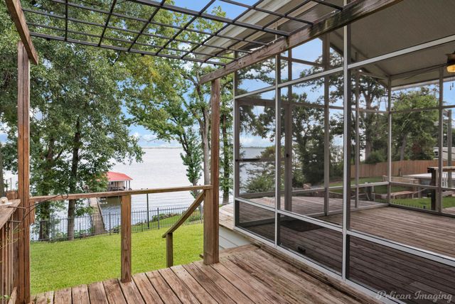 5337 S Lakeshore Drive, Shreveport, LA 71109