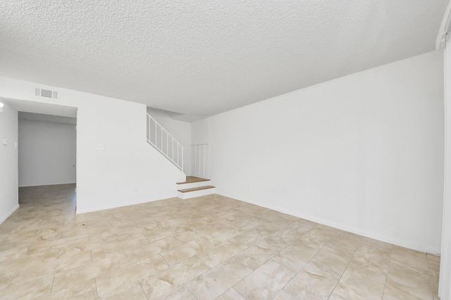 10372 Hammerly Boulevard 25, Houston, TX 77043