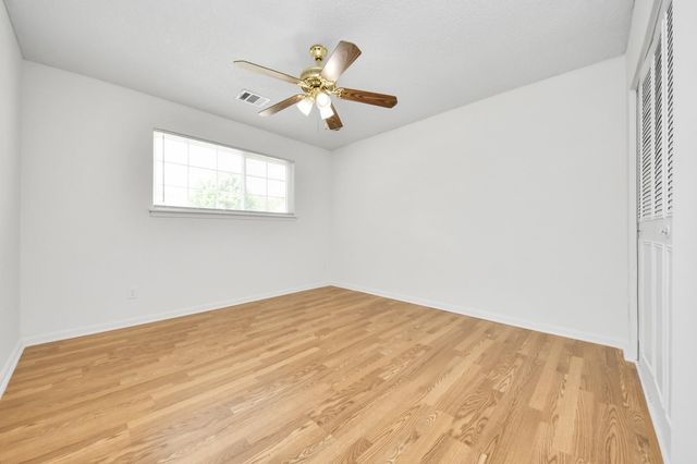 10372 Hammerly Boulevard 25, Houston, TX 77043