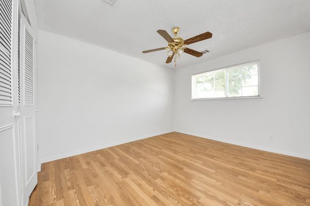 10372 Hammerly Boulevard 25, Houston, TX 77043