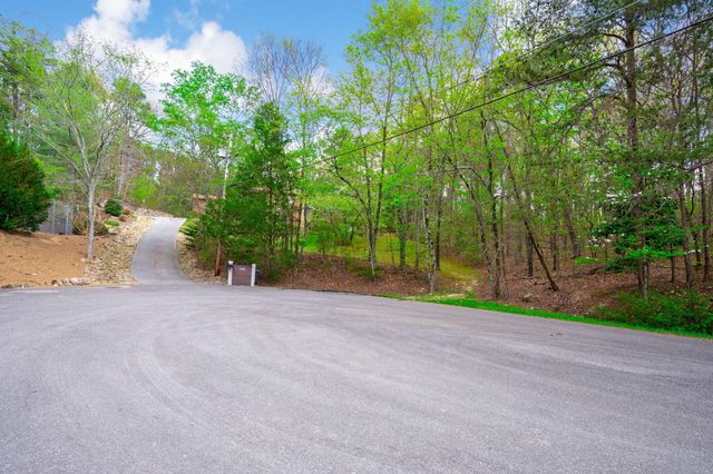 5248 Donlyn Lane, Hixson, TN 37343