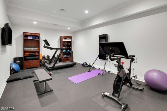 149 Hillcrest Ave, Summit City, NJ 07901