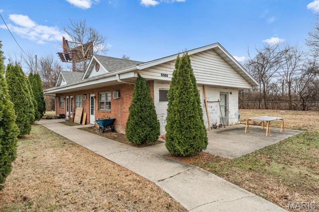 6500 Saint Clair Avenue, East St Louis, IL 62203