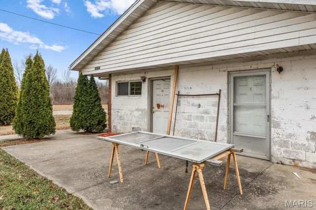 6500 Saint Clair Avenue, East St Louis, IL 62203