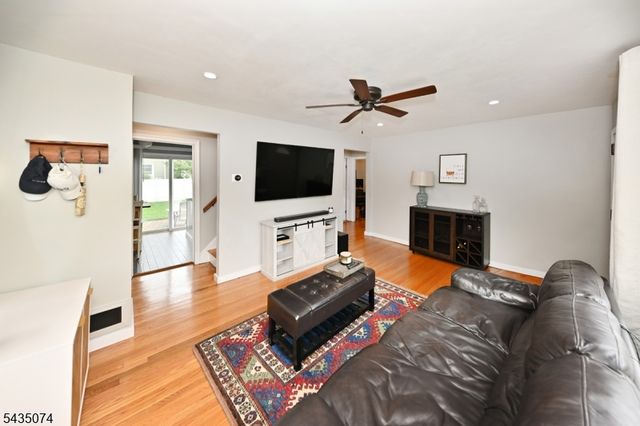 575 Allwood Rd, Clifton City, NJ 07012
