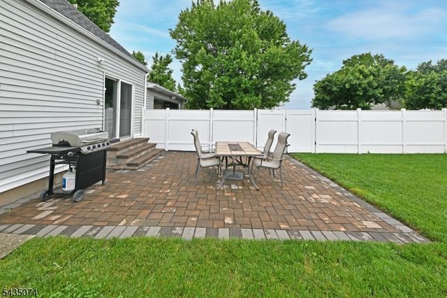 575 Allwood Rd, Clifton City, NJ 07012