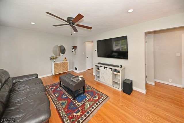 575 Allwood Rd, Clifton City, NJ 07012