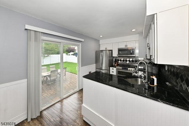 575 Allwood Rd, Clifton City, NJ 07012