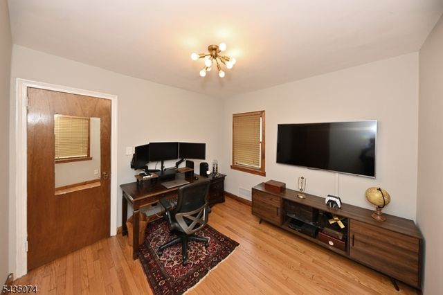 575 Allwood Rd, Clifton City, NJ 07012