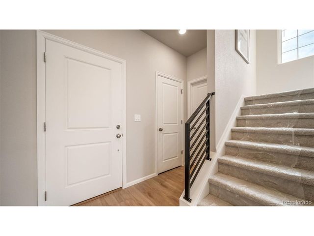 10125 Scranton Ct, Commerce City, CO 80022
