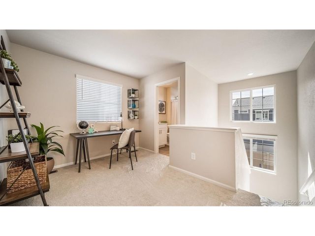 10125 Scranton Ct, Commerce City, CO 80022