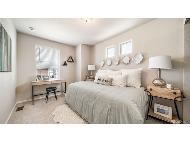 10125 Scranton Ct, Commerce City, CO 80022