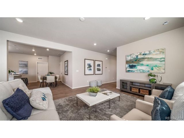 10125 Scranton Ct, Commerce City, CO 80022