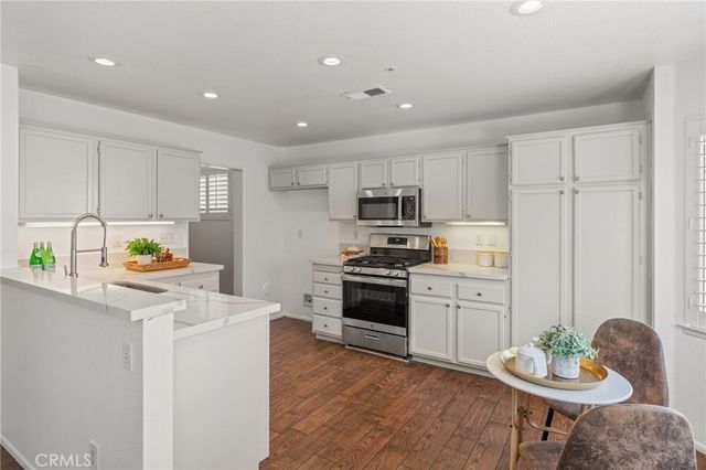 572 E Stephanie Drive, Covina, CA 91722