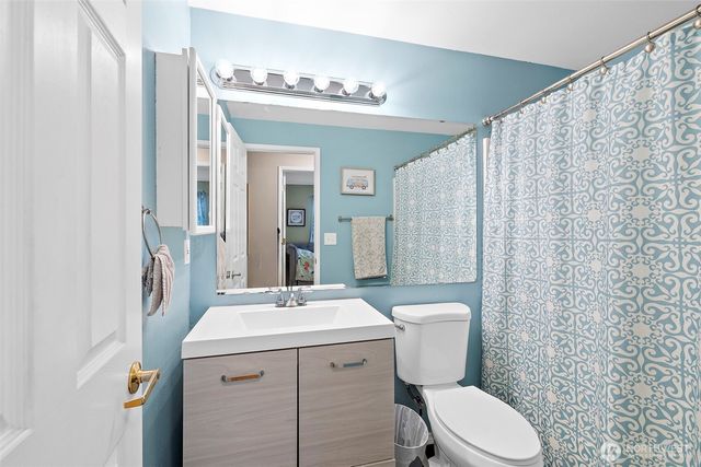 25920 202nd Avenue SE, Covington, WA 98042