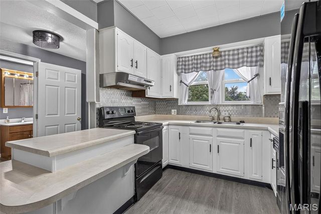 910 Camilla Street, Park Hills, MO 63601