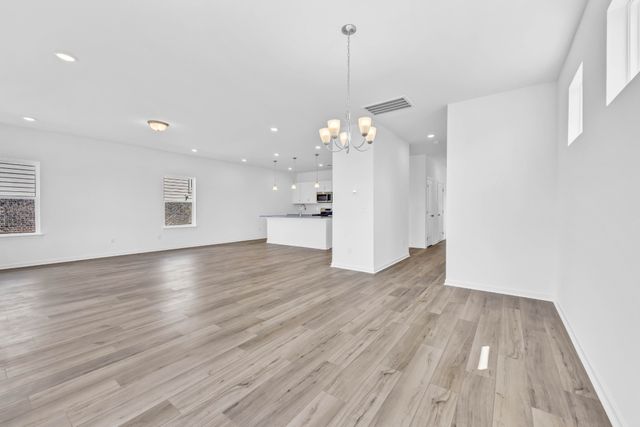 1395 English Oak Drive, Clarksville, TN 37043