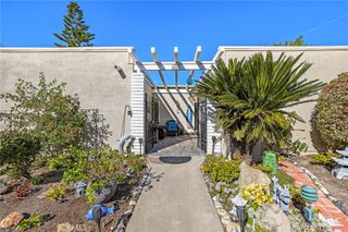 2026 Via Mariposa E D, Laguna Woods, CA 92637