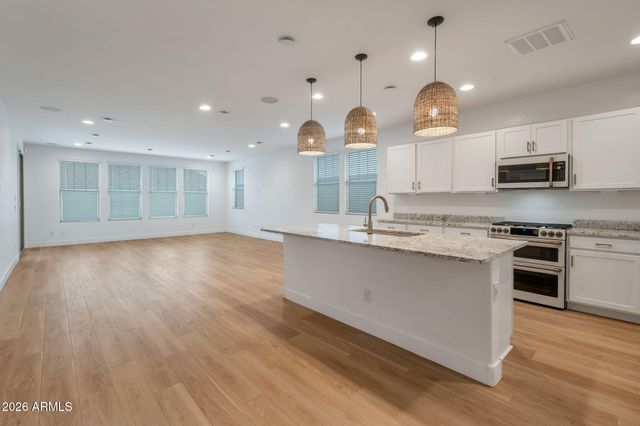 1336 W Macaw Drive, Queen Creek, AZ 85140