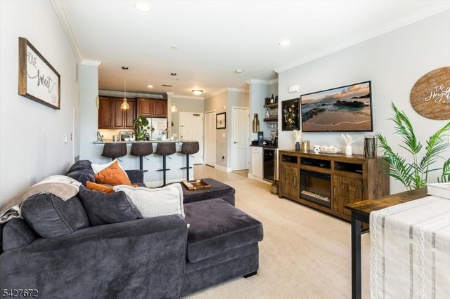 6217 Brookhaven Ct 217, Riverdale Boro, NJ 07457
