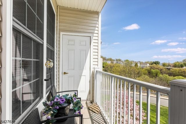 6217 Brookhaven Ct 217, Riverdale Boro, NJ 07457