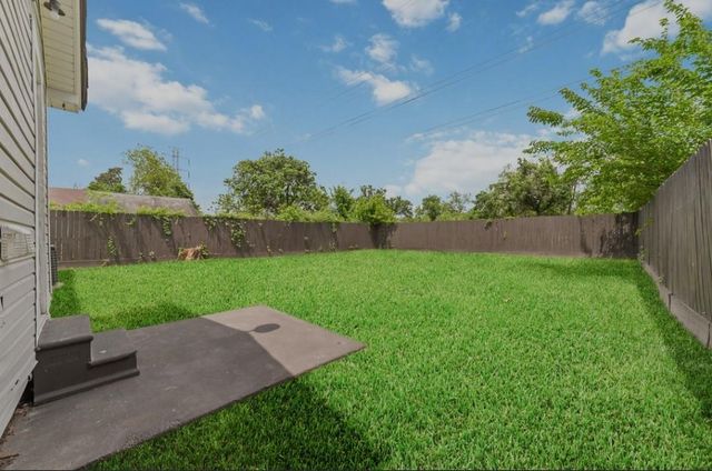 2503 Creston Drive, Houston, TX 77026