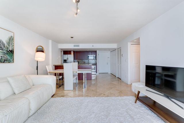 770 Claughton Island Drive, Miami, FL 33131