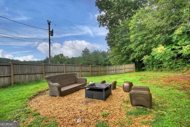 986 Croft Chapel Road, Turtletown, TN 37391