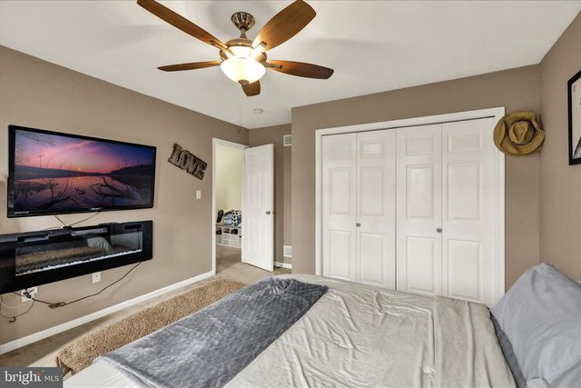 47 BEVERLY DR, Myerstown, PA 17067