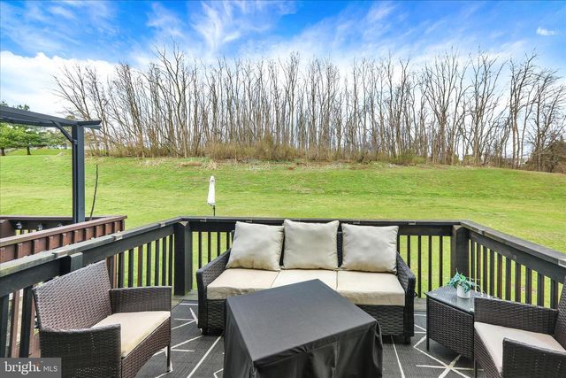 47 BEVERLY DR, Myerstown, PA 17067