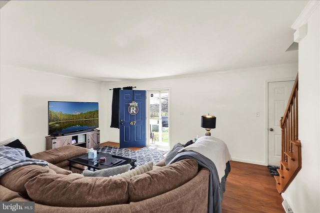 47 BEVERLY DR, Myerstown, PA 17067