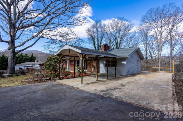 67 Fairlane Drive, Waynesville, NC 28786