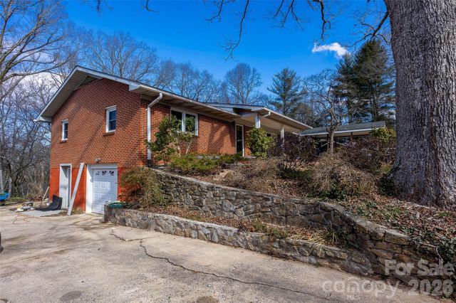 67 Fairlane Drive, Waynesville, NC 28786