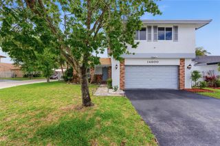 14600 Ashland Pl, Davie, FL 33325