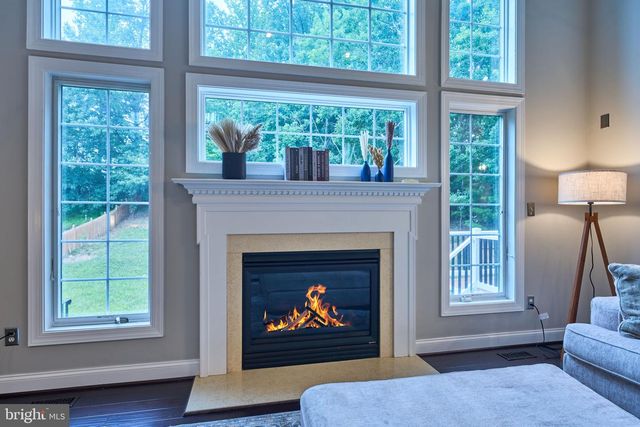 15814 DUNBARS SAWMILL DR, Haymarket, VA 20169