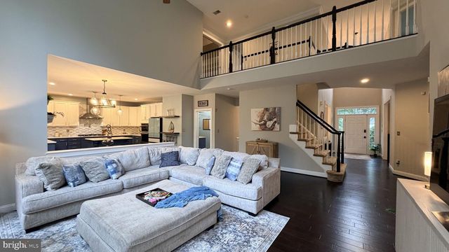 15814 DUNBARS SAWMILL DR, Haymarket, VA 20169