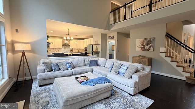 15814 DUNBARS SAWMILL DR, Haymarket, VA 20169