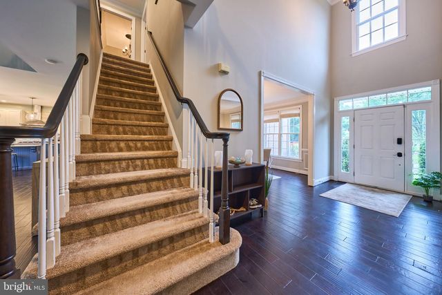 15814 DUNBARS SAWMILL DR, Haymarket, VA 20169