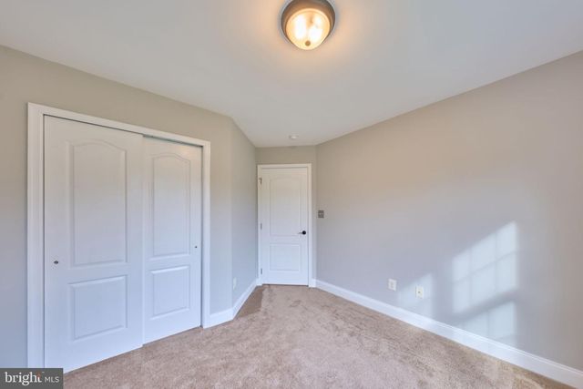 15814 DUNBARS SAWMILL DR, Haymarket, VA 20169