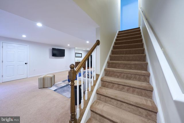 15814 DUNBARS SAWMILL DR, Haymarket, VA 20169
