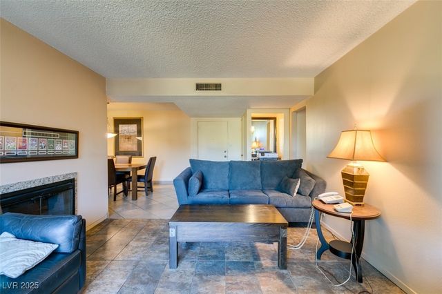 730 South Royal Crest Circle 426, Las Vegas, NV 89169