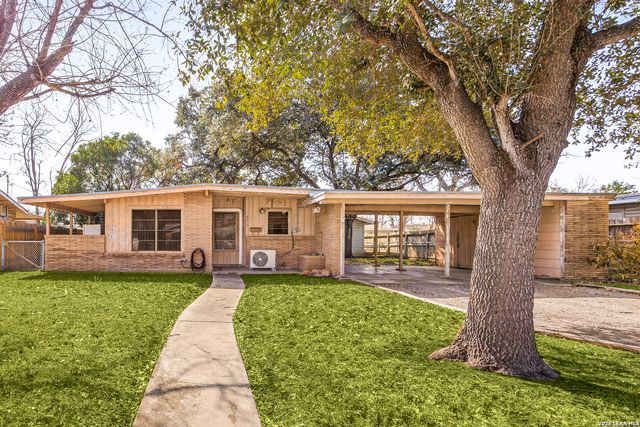 4618 Lakewood, San Antonio, TX 78220