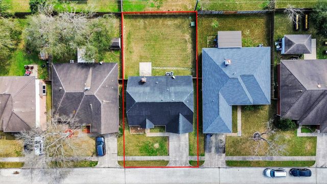 4747 Widerop Lane, Friendswood, TX 77546