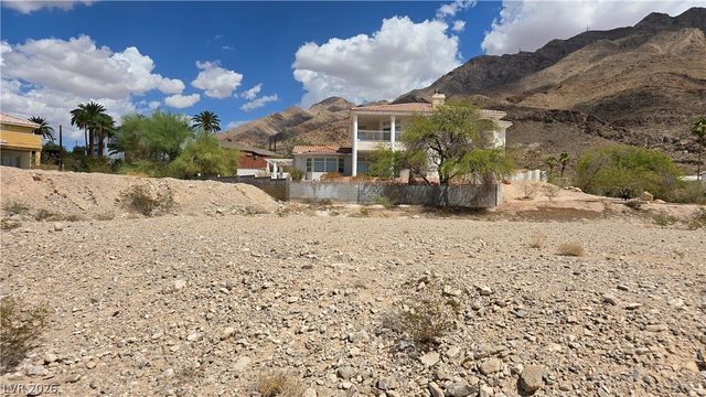 740 Benedict Drive, Las Vegas, NV 89110
