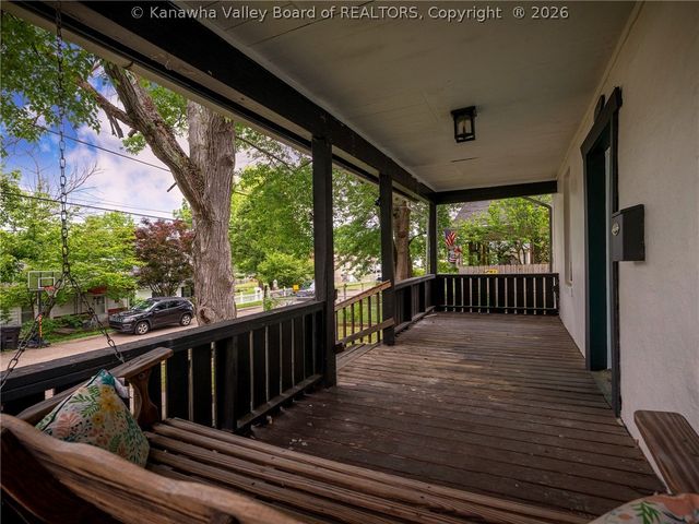 854 Stover Street, St Albans, WV 25177