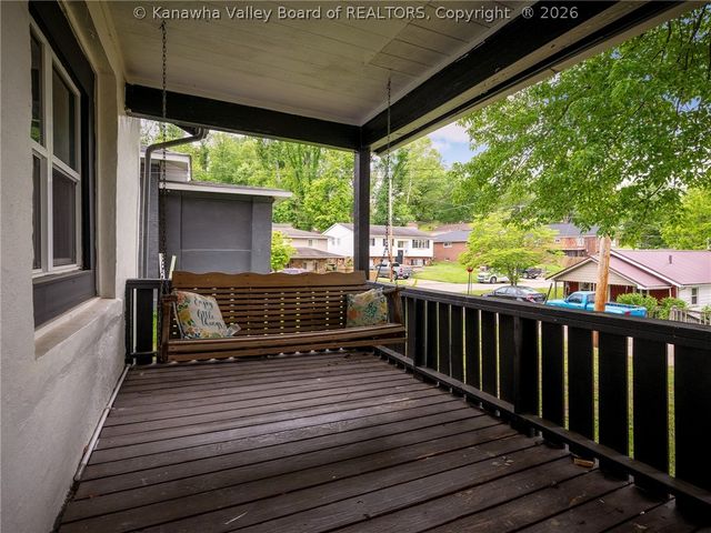 854 Stover Street, St Albans, WV 25177