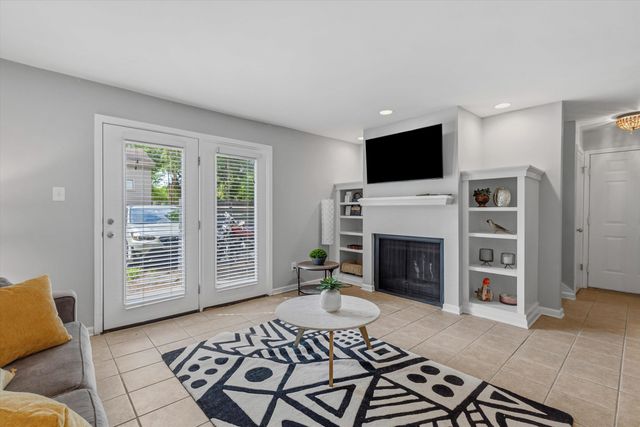 1822 Dragonfly Cv Unit 79, Germantown, TN 38138