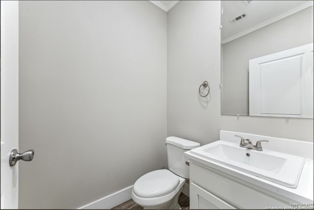 1416 Burleson, San Antonio, TX 78202