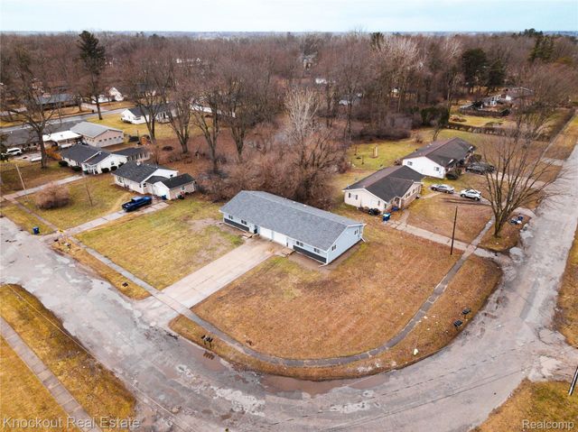 3782 Egan Street, Bridgeport Charter Township, MI 48601